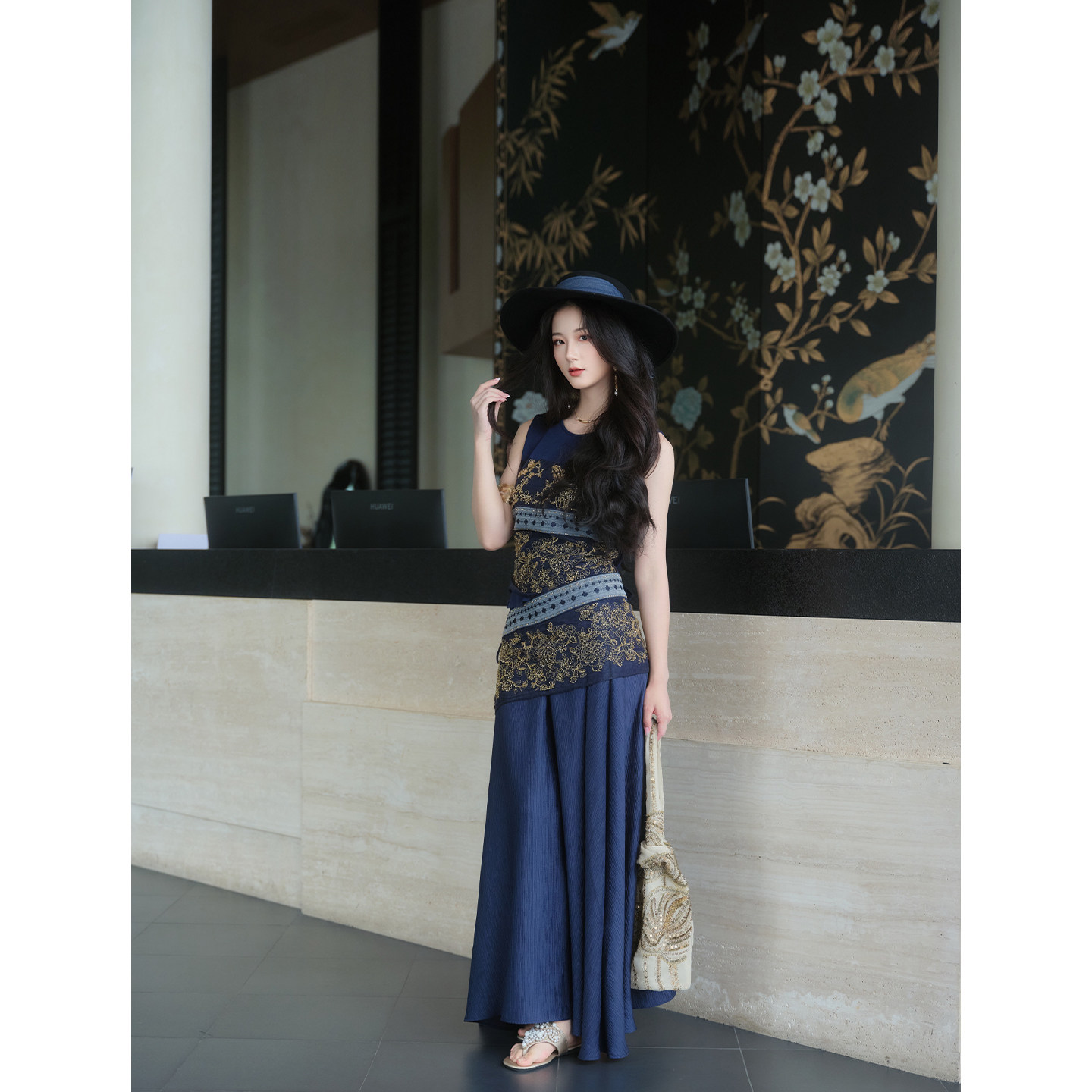 彼得潘大叔《棱光集》复古设计感无袖上衣弹力腰气质显瘦半身裙,淘宝优惠券,粉丝福利购,淘宝优惠卷