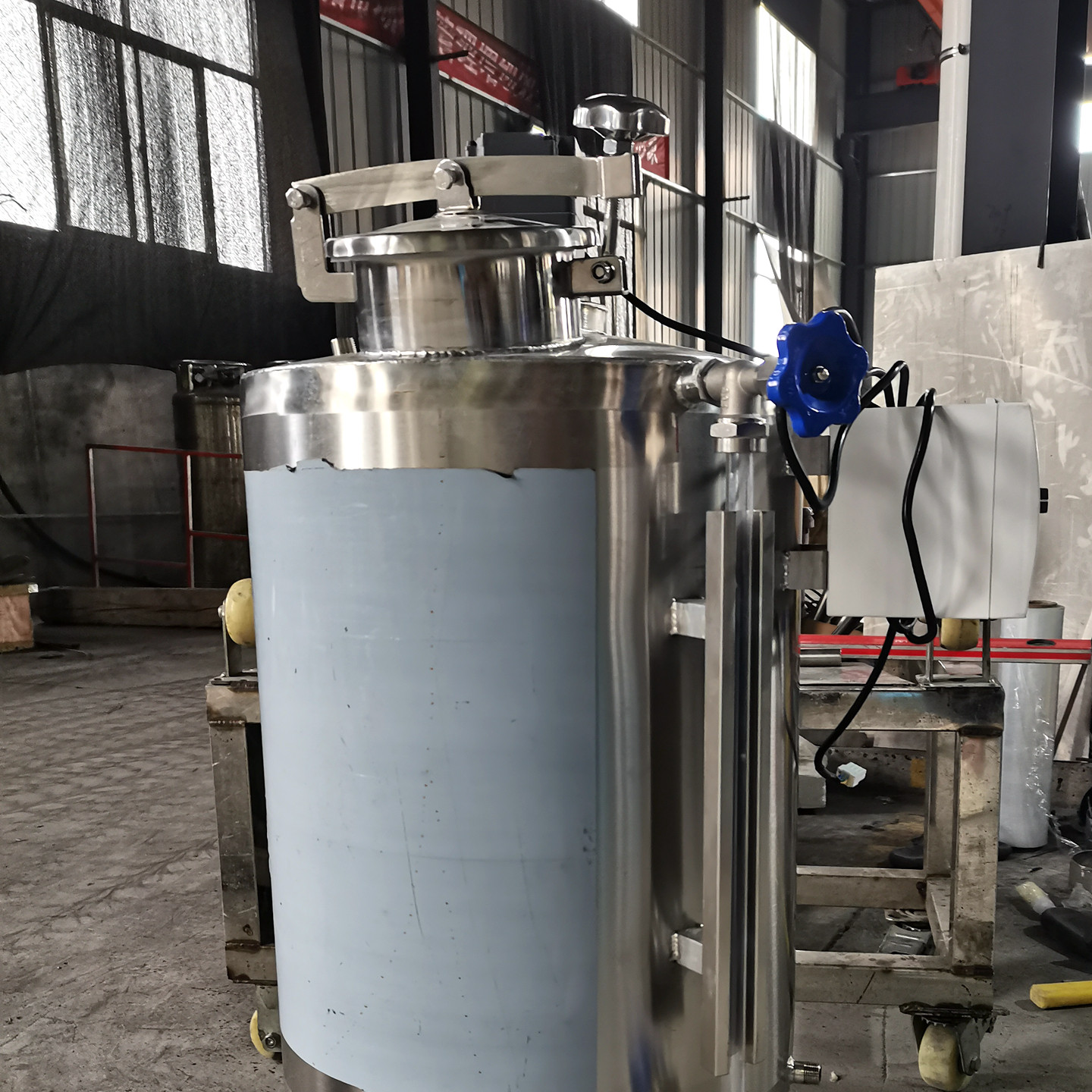 小型搅拌桶 实验室搅拌罐 液体电动搅拌器 转速可调,淘宝优惠券,粉丝福利购,淘宝优惠卷