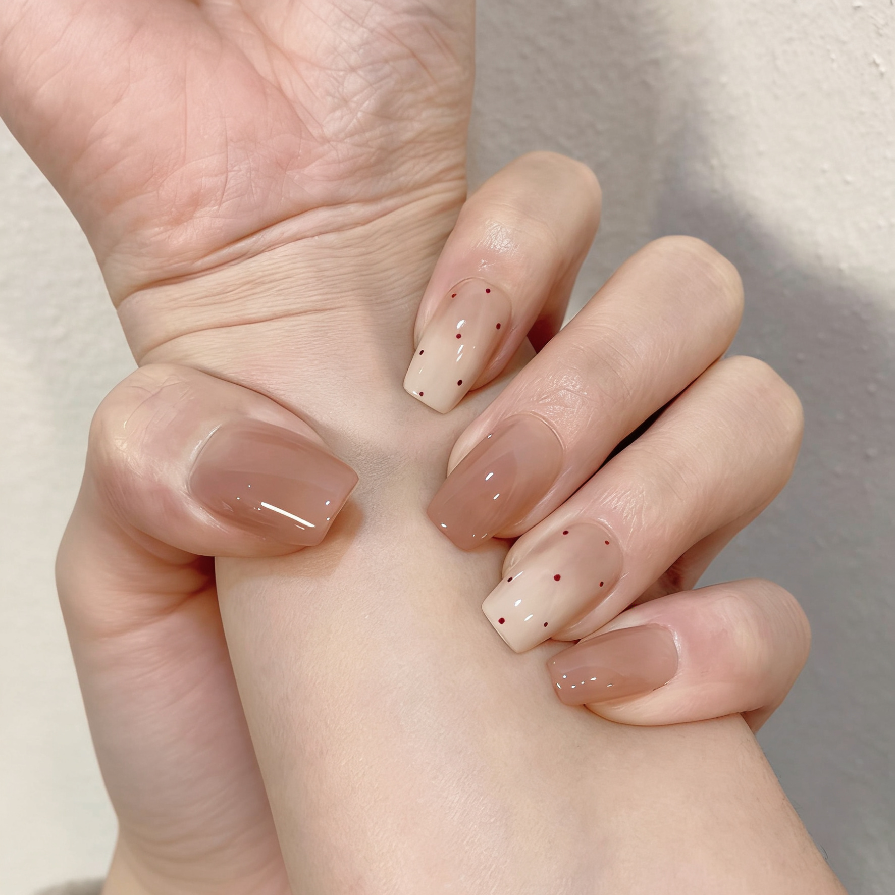 裸杏红豆渐变手工穿戴甲纯欲裸色清透素雅气质百搭高级感美甲贴片,淘宝优惠券,粉丝福利购,淘宝优惠卷