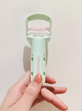 玛莉安睫毛夹卷翘持久定型太阳花