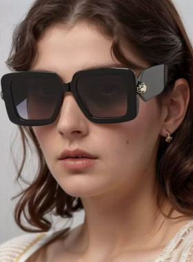 大牌风高级感蛇头方形时尚太阳镜