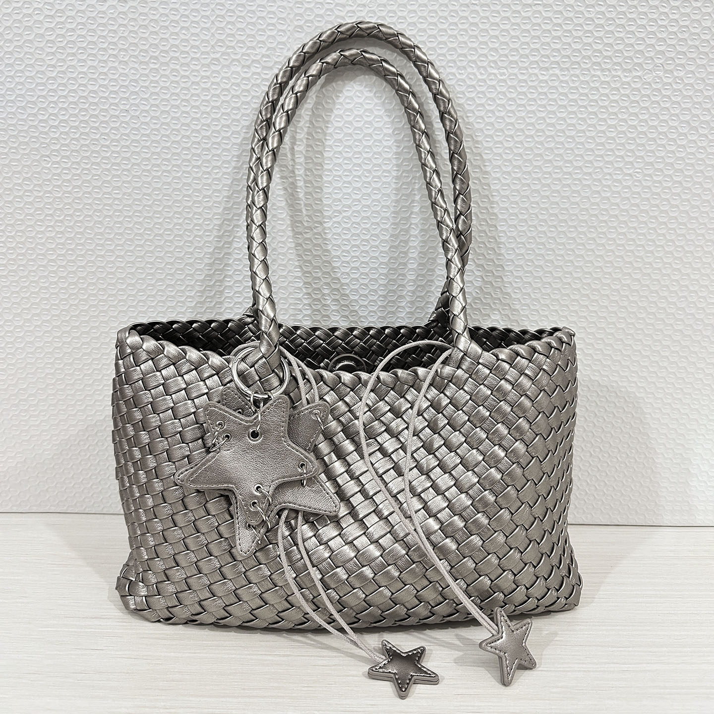 2025新款包包星星手工编织香槟托特包中号大容量枪枪同款手提单肩,淘宝优惠券,粉丝福利购,淘宝优惠卷