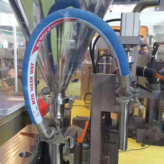 Food grade rubber tube resistant to high pressure and high temperature steam corrosion wine transfer milk sanitary steel wire hose EPDM hose