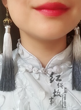 复古风配旗袍走秀渐变流苏耳夹