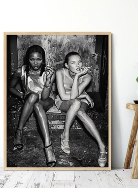 Top Model Naomi Campbell Kate Moss Smoking Prints Art Poster