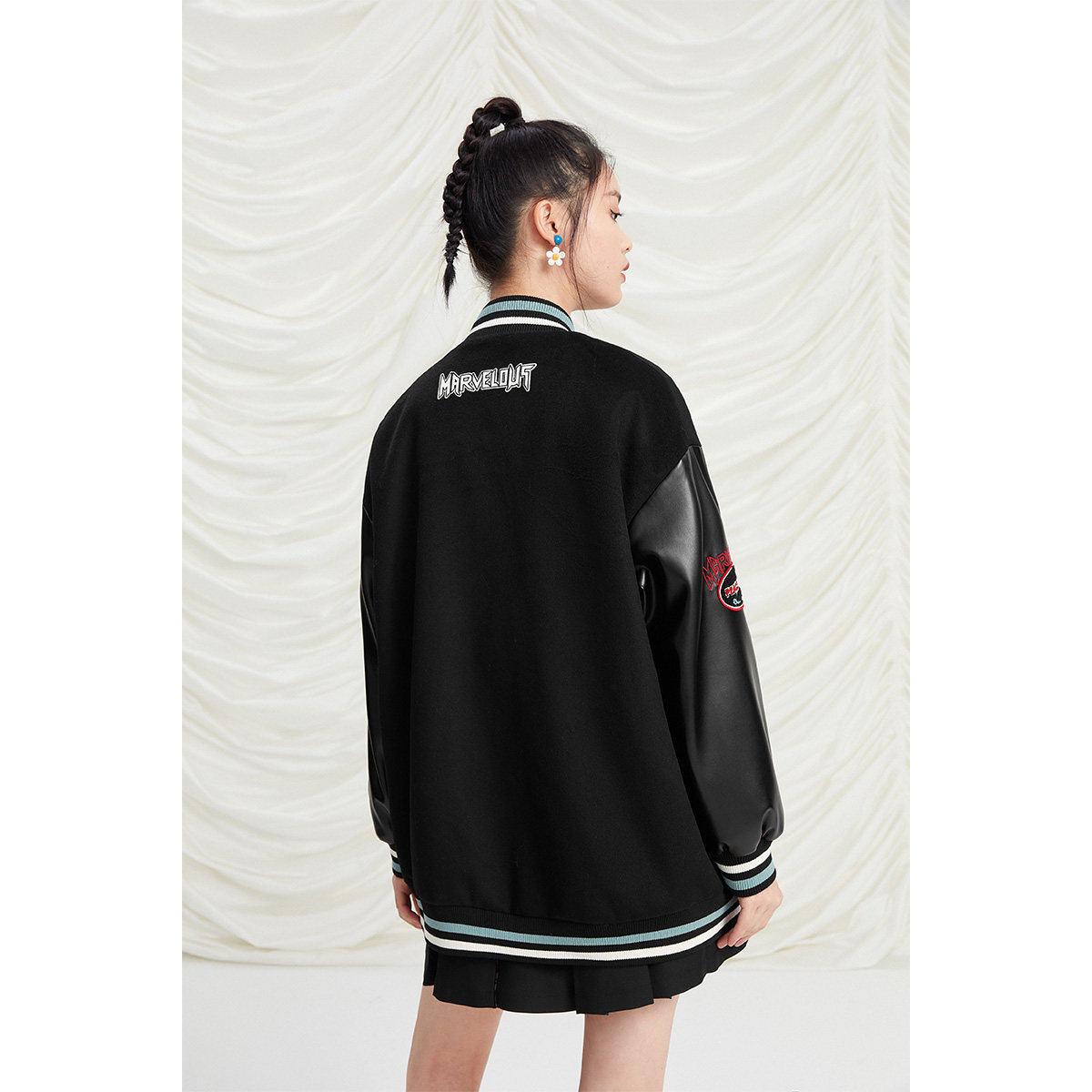 太平鸟美式棒球服女2021秋装夹克 太平鸟喜之乐短外套