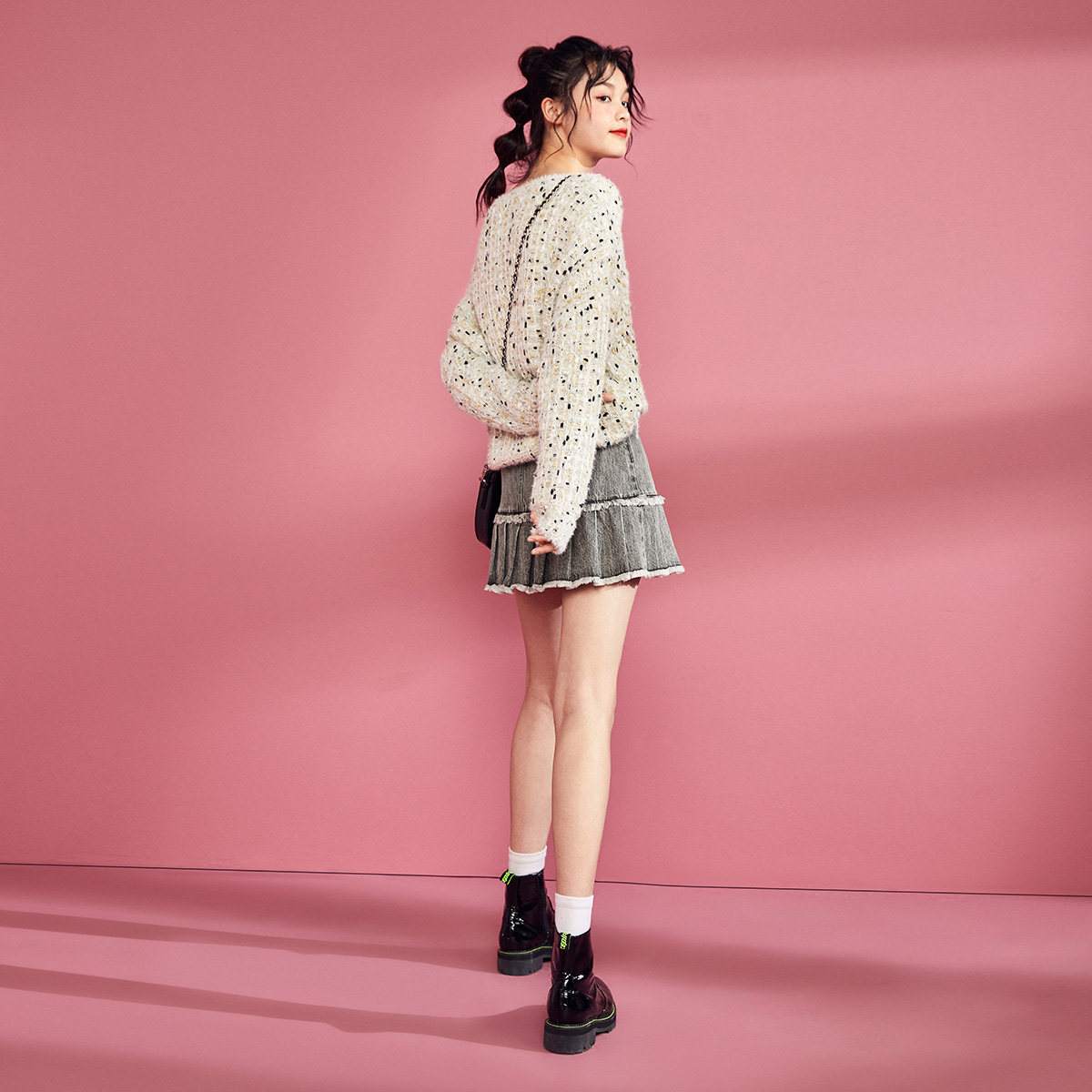 太平鸟复古水洗灰色2020春季牛仔裙 太平鸟普埃拉半身裙