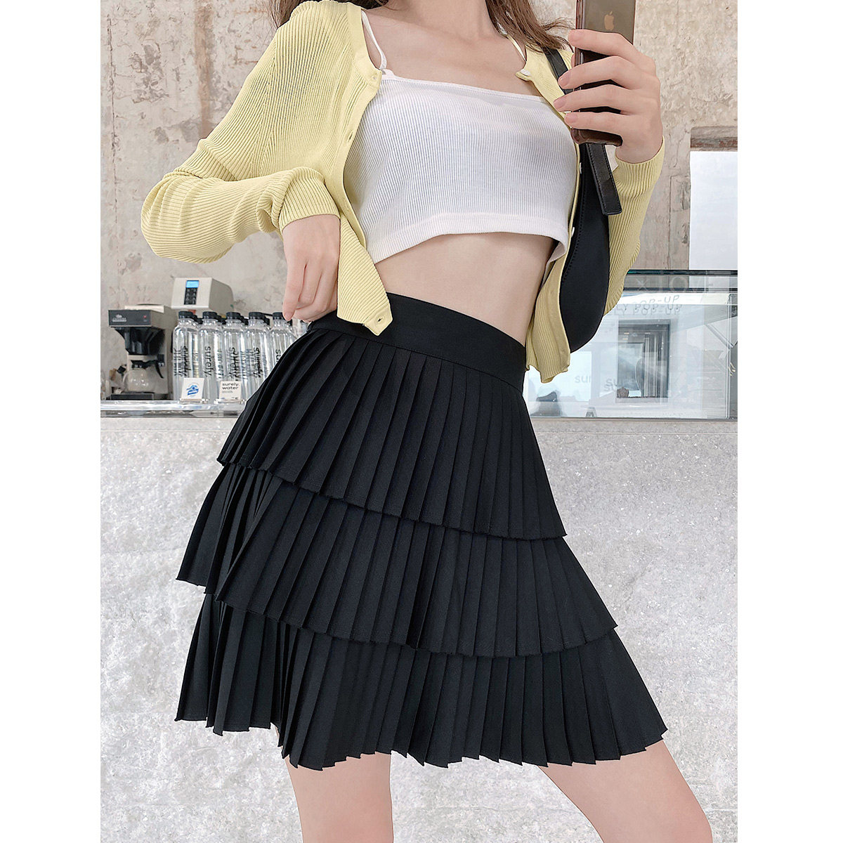 太平鸟2020夏季新款黑学院风百褶裙 太平鸟半身裙