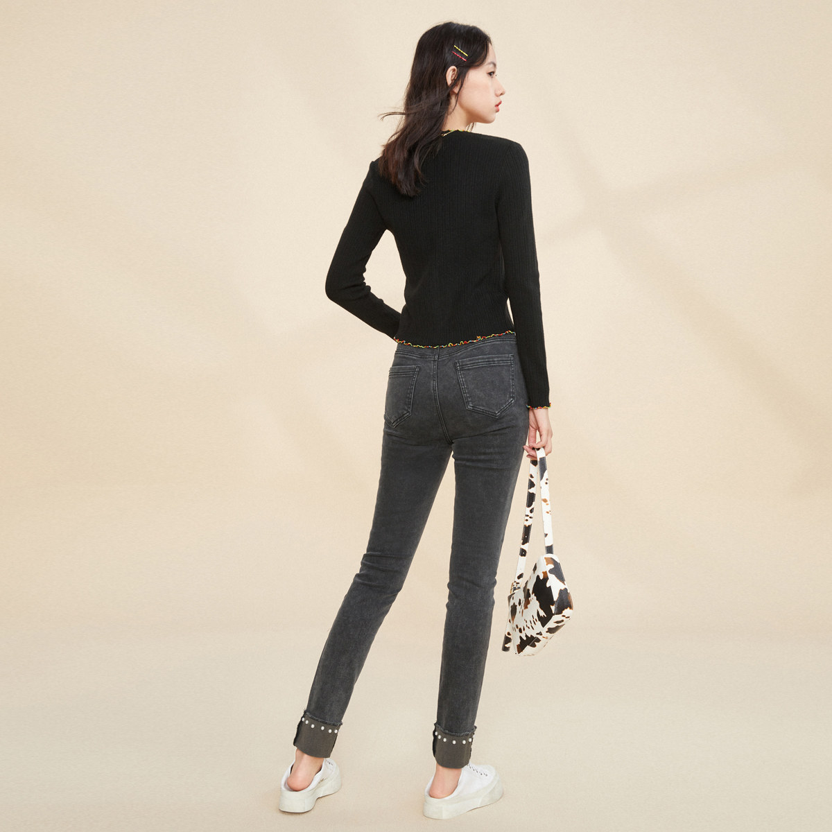 太平鸟高腰小脚2020秋季新款牛仔裤 太平鸟普埃拉牛仔裤