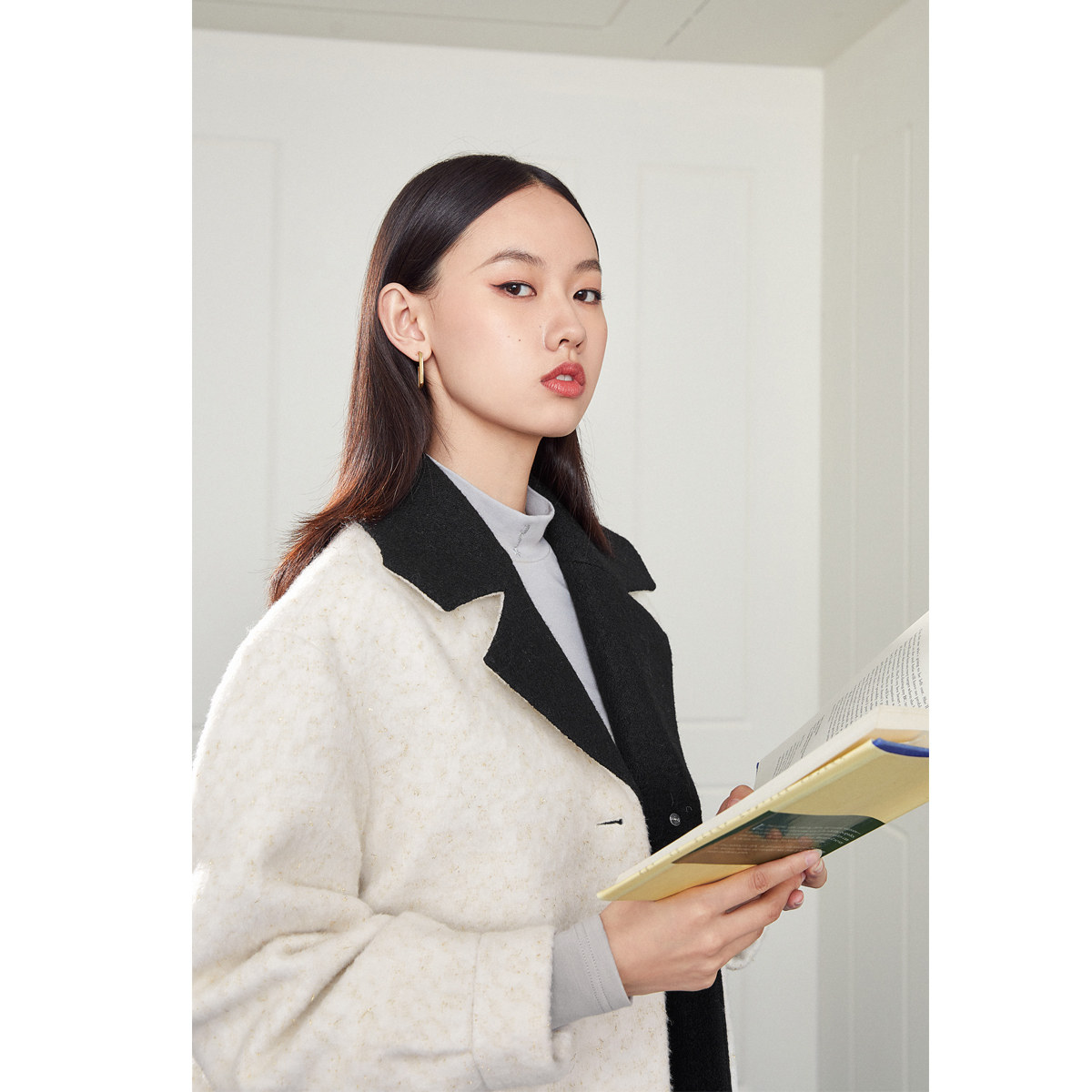 太平鸟米白拼色中长款2020毛呢大衣 太平鸟喜之乐毛呢外套