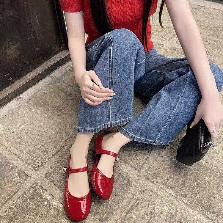 法式可爱圆头平底单鞋女2026新款百搭侧空配裙子红色浅口玛丽珍鞋,淘宝优惠券,粉丝福利购,淘宝优惠卷