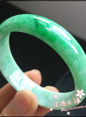 翡翠色玉石手镯满绿翠绿冰糯种玉镯玉石女款满绿色玉石手镯百搭女