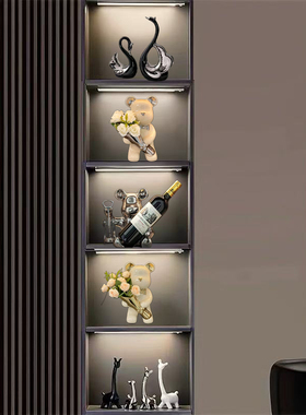 家居客厅办公桌面装饰品网红轻奢暴力熊捧花酒柜玄关卧室摆件现代