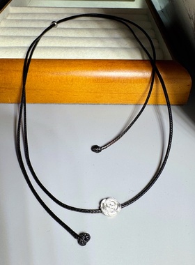 999足银山茶花黑色项圈choker