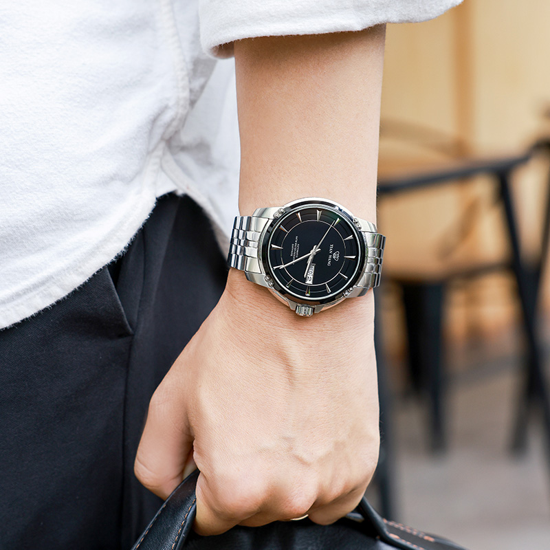 商务圆形黑色自动51051天王表 天王国产腕表