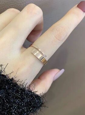 钛钢戒指 欧美冷淡风小众设计交错叠戴食指环戒指女不褪色配饰