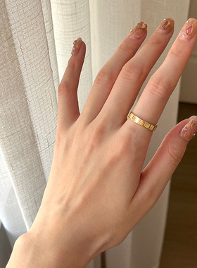 钛钢戒指 闭口福字戒指女百搭窄版素圈精致指环简约高级感手饰