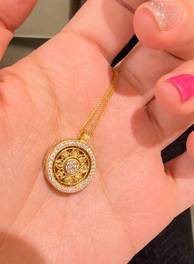 铜合金项链 八宝罗盘项链女精致六字真言太阳花可旋转锁骨链配饰