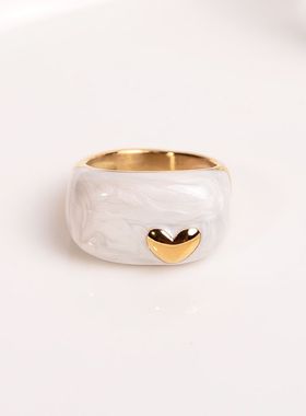 钛钢戒指 高级感爱心滴釉戒指女轻奢大气食指环ins风手饰品不褪色