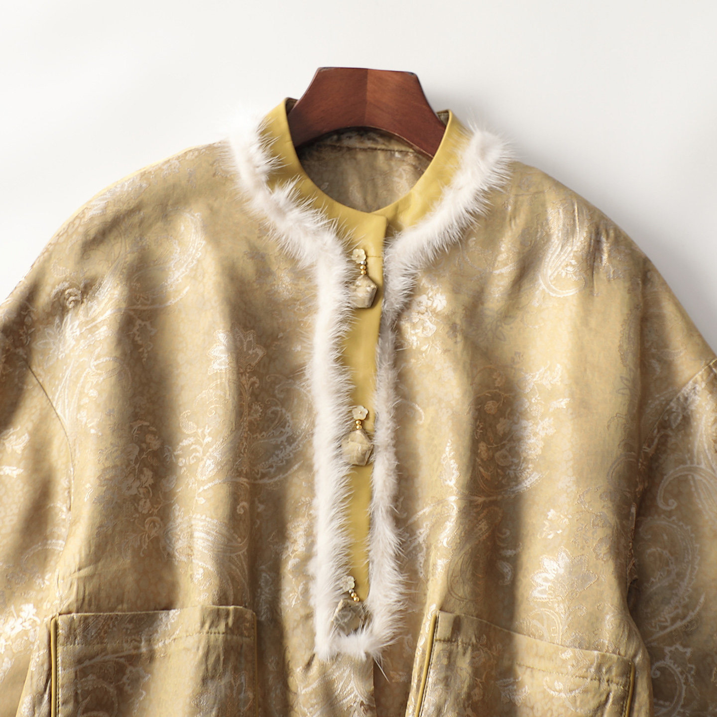 247801新款超值女装真水貂毛人丝国风提花夹棉棉衣冬长袖外套,淘宝优惠券,粉丝福利购,淘宝优惠卷