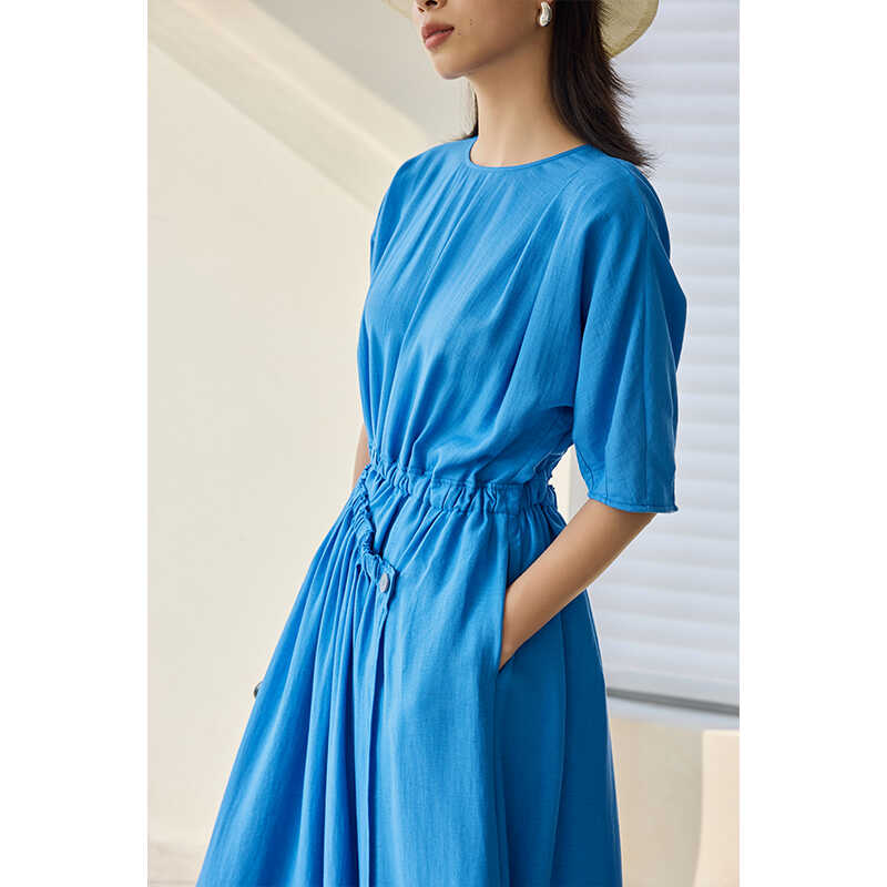 因由 设计感小众露腰镂空短袖连衣裙中长款收腰显瘦蓝色亚麻长裙