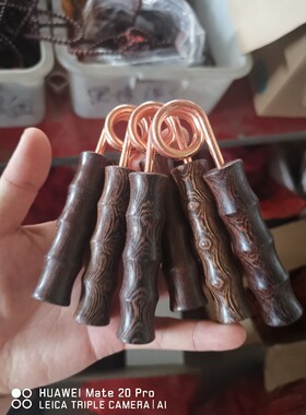 鸡翅木手掌握力器 器木质按摩器 鸡翅木手把件臂力器厂家直销