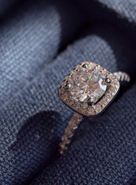 925纯银莫桑钻宝石戒指