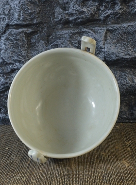 复古做旧风成化白地灵芝纹香炉