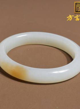 方言手镯和田玉油润且末料糖白玉