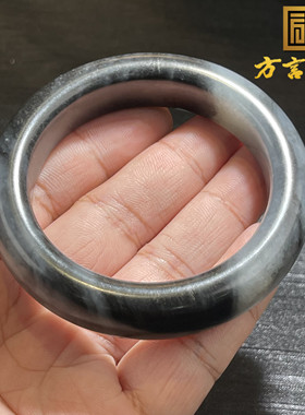 稀方言和田玉收藏级新疆籽料青花丹青水墨黑白分明内径55MM手镯S