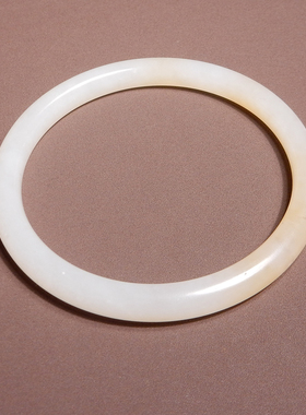 方言和田玉细润蜂蜜糖白玉手镯