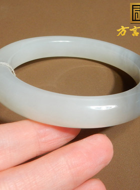 方言羊脂白玉底带烟紫60mm手镯