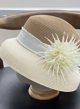 高端轻奢优雅草帽女夏季出游防晒遮阳沙滩大檐渔夫帽圆顶灯罩礼帽