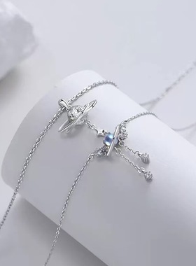 冥王星与卡戎情侣项链男女一对小众月光石星球吊坠锁骨链纪念礼物