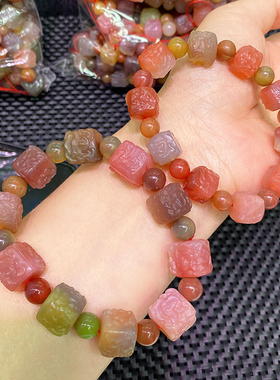 精品天然盐源玛瑙凤穿牡丹手链