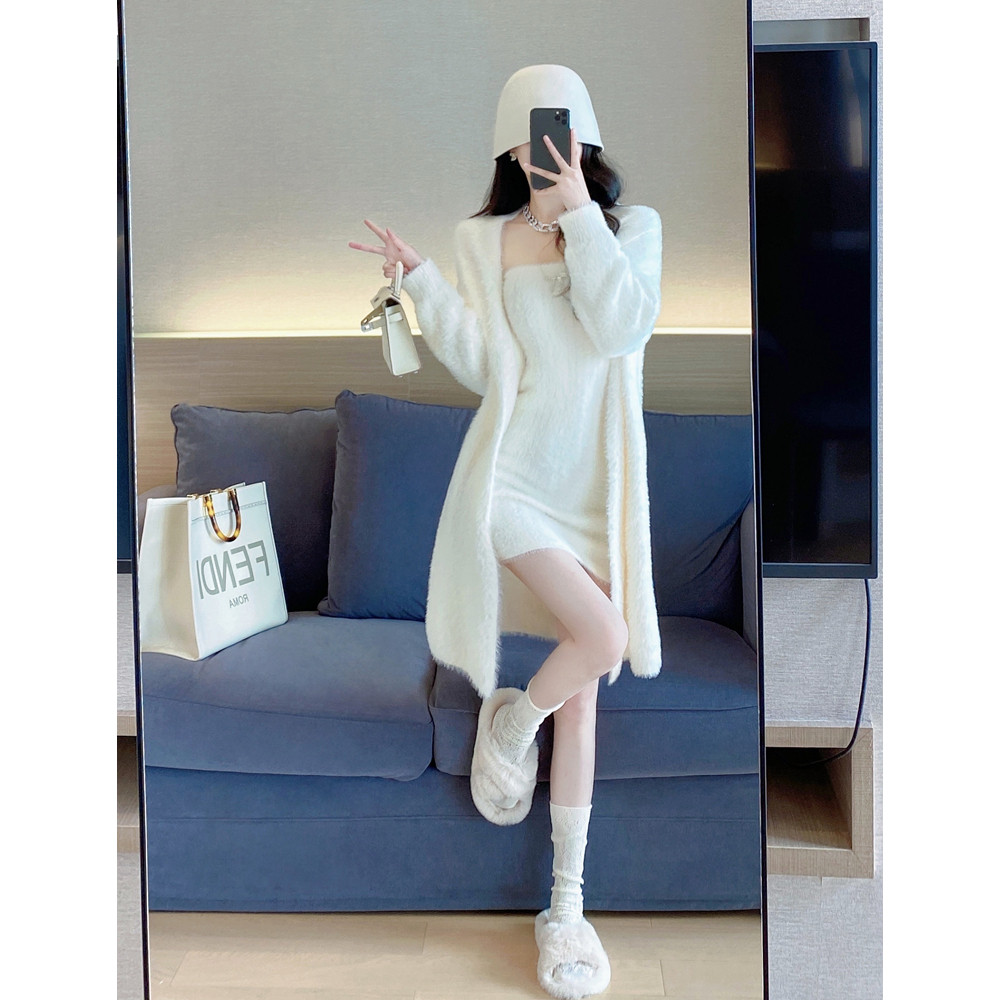 白色针织套装女冬2025年春秋新款韩版气质名媛纯欲风抹胸裙两件套,淘宝优惠券,粉丝福利购,淘宝优惠卷