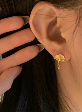 仿真黄金纹理拉丝银杏叶耳钉女