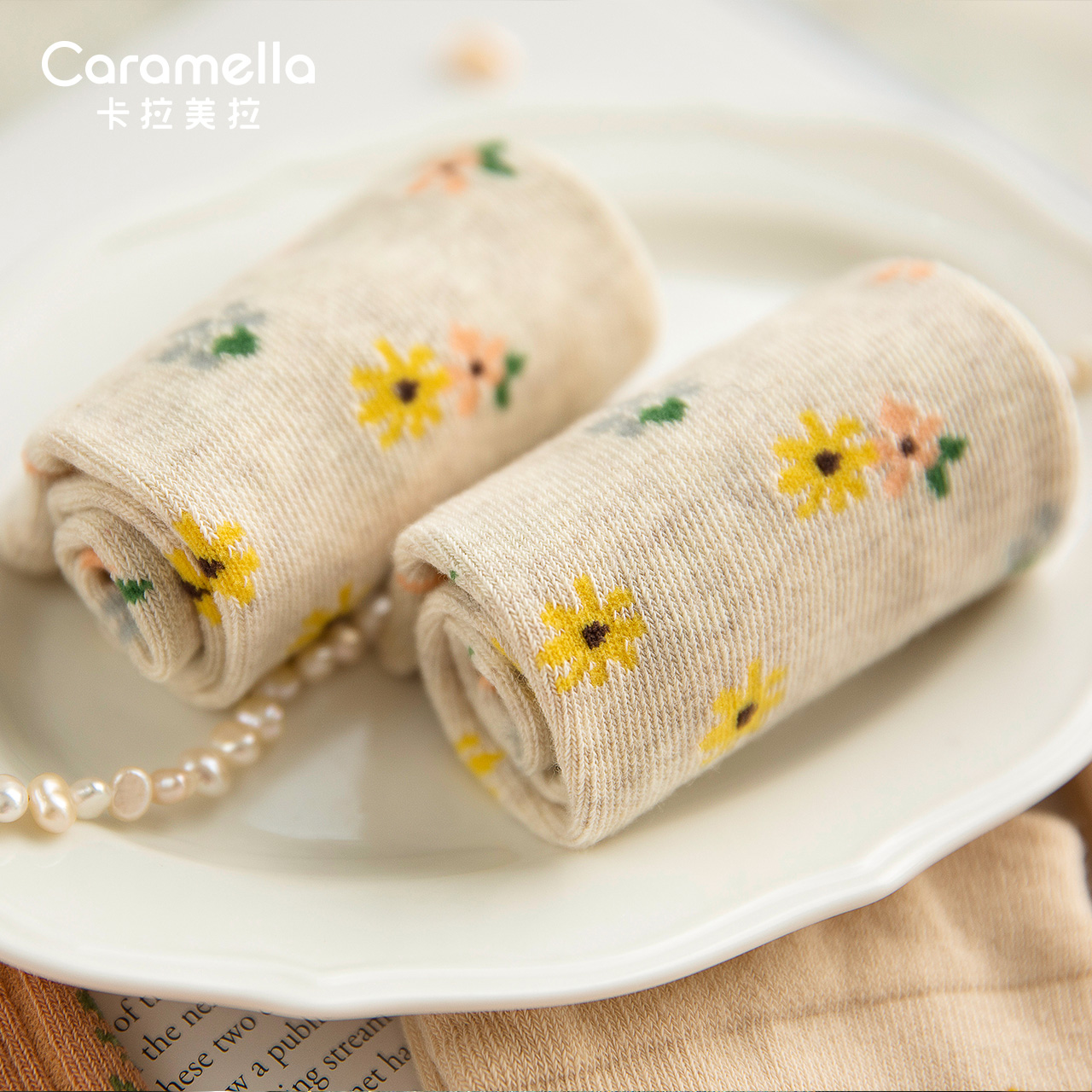caramella服饰旗舰店caramella袜子女ins潮秋冬季可爱日系软妹花边中长筒复古森系棉袜0
