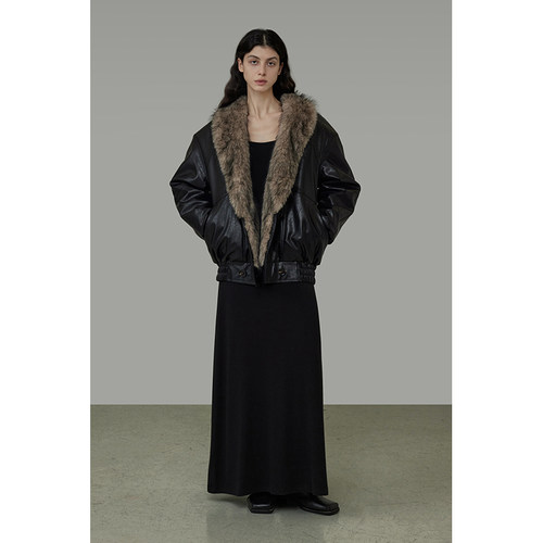 UNSPOKEN毛领短款皮毛一体外套女冬季2025新款加厚短款毛毛大衣 - 图2