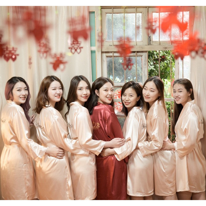 婚礼新娘伴娘姐妹团晨袍丝绸闺蜜结婚睡衣睡袍浴袍女士定制伴手礼,淘宝优惠券,粉丝福利购,淘宝优惠卷