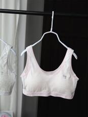 Топы и бра 彩棉 发育期 小背心