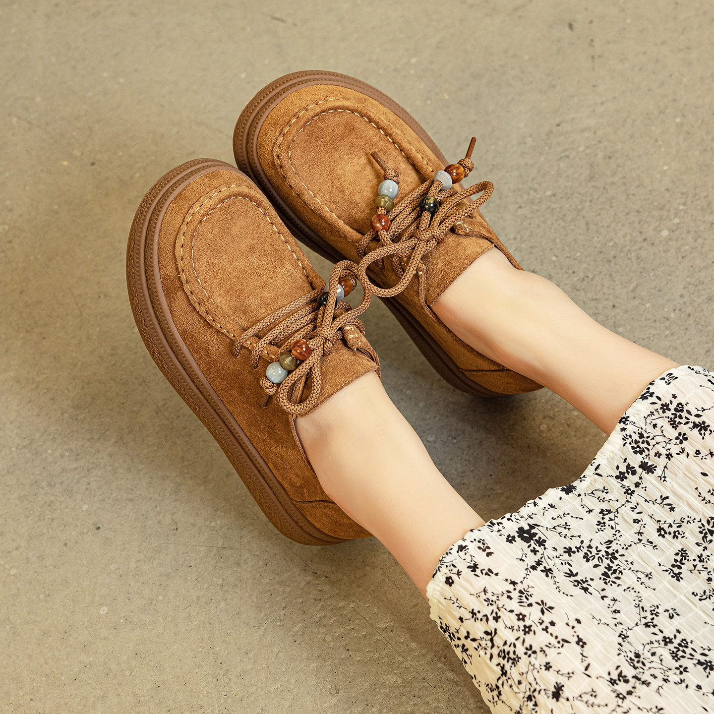 真皮磨砂翻毛皮大码女鞋41到43厚底平底软底复古圆头休闲乐福单鞋 - 图0