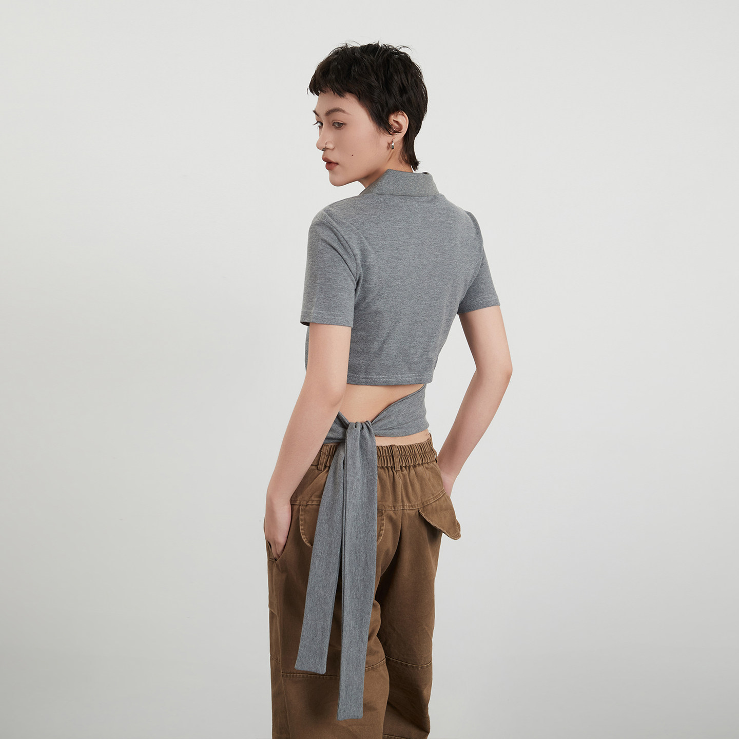 AIRHOOD 学院风polo领短袖T恤女修身正肩绑带设计感辣妹短款上衣,淘宝优惠券,粉丝福利购,淘宝优惠卷