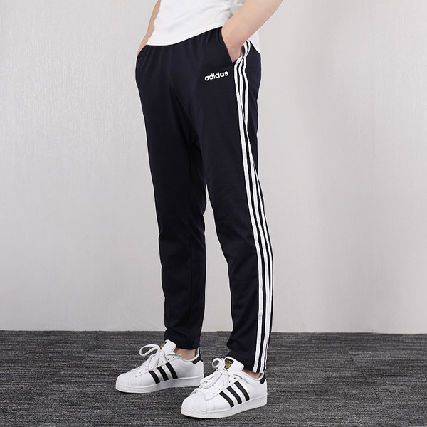 Spodnie męskie adidas Essentials Tapered Open Hem Pants czarne GK9222 ᐘ  Desportivo