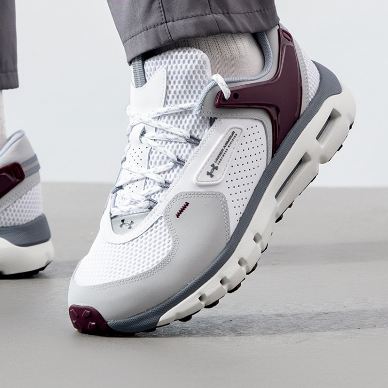 2025春新款安德玛男鞋 UA Summit Trek低帮缓震运动休闲鞋3028345 - 图3