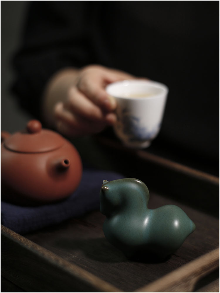 韩祠茗品｜古铜绿小唐马绿马陶瓷茶宠茶玩茶桌小摆件家居摆设复古