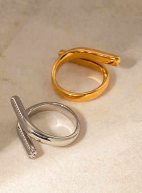 18k金不锈钢+钻/镶嵌钻戒指