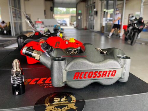 意大利ACCOSSATO 适用Brembo刹车卡钳钛合金快拆快速接头泄压阀 - 图1