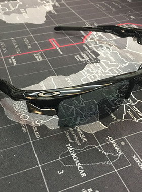 oakley户外运动风骑行太阳眼镜
