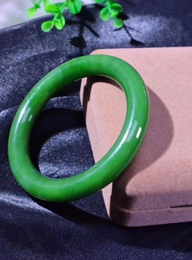 正品保证和田玉惊艳帝王绿碧玉圆条手镯56口径